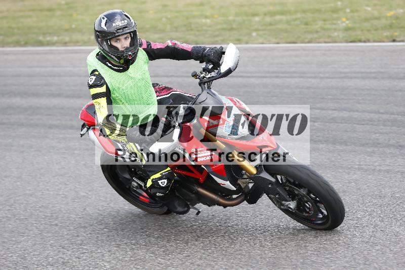 /Archiv-2025/04 13.04.2025 Get Faster Caremotion ADR/Gruppe gruen/538